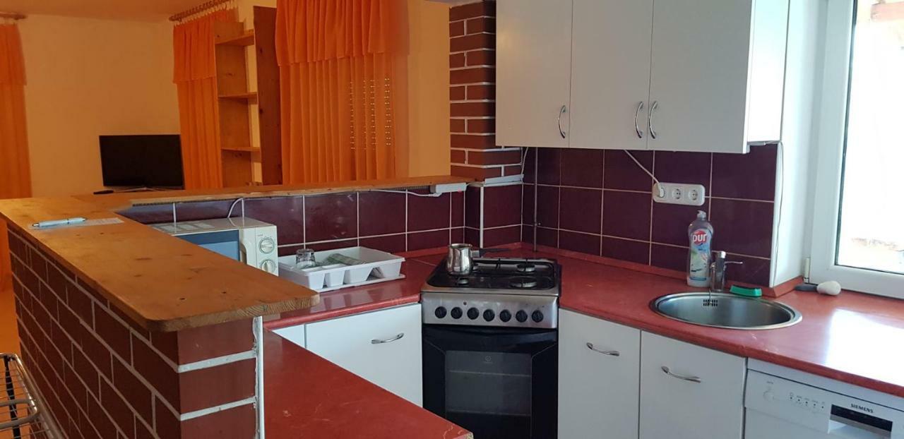 شقة Pataki House موراهالوم المظهر الخارجي الصورة